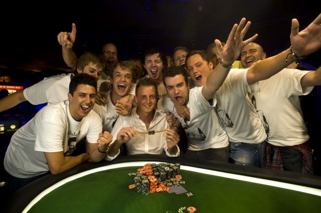 Окончен турнир #57: $5,000 No-Limit Hold'em 0001 Окончен турнир #57: $5,000 No-Limit Hold'em 0001