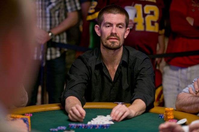 Gus Hansen, laimėjęs UKIPT Galway turnyrą, pasipuošė airiškomis spalvomis 0001 Gus Hansen, laimėjęs UKIPT Galway turnyrą, pasipuošė airiškomis spalvomis 0001