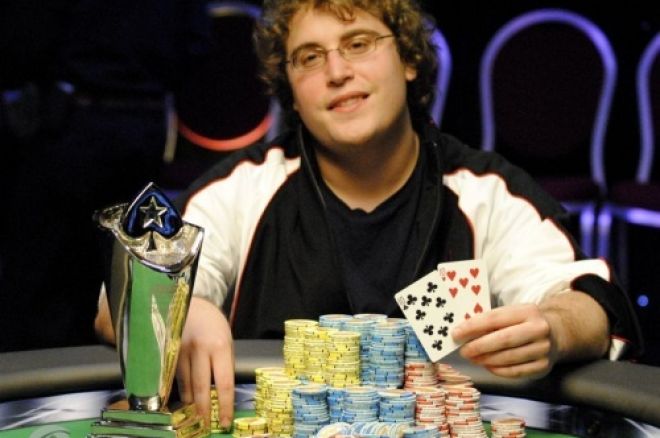 Ряды команды профессионалов Ultimate Poker пополнил Том... 0001 Ряды команды профессионалов Ultimate Poker пополнил Том... 0001