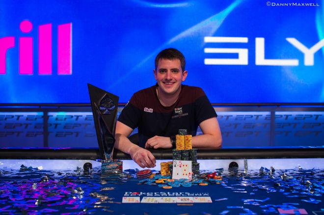 PokerStars.com EPT Barcelona finale: Tom Middleton wint (€942.000), Eduard Bhaggoe zevende (€143.000) PokerStars.com EPT Barcelona finale: Tom Middleton wint (€942.000), Eduard Bhaggoe zevende (€143.000)