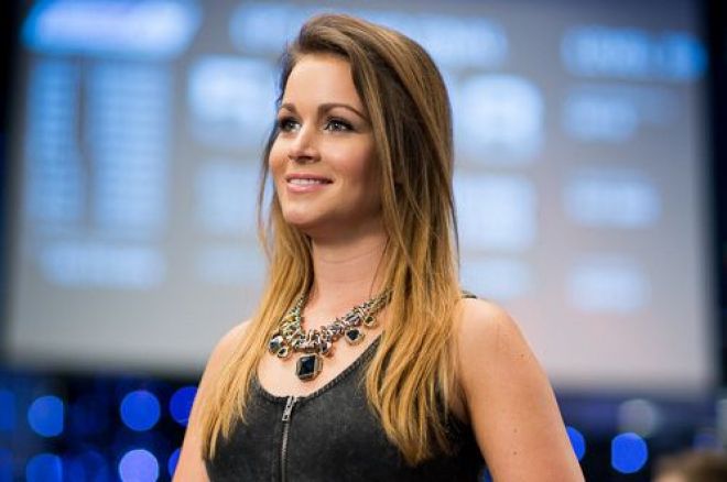 PokerStars prezentuje nową członkinię - Natalie Hof 0001 PokerStars prezentuje nową członkinię - Natalie Hof 0001