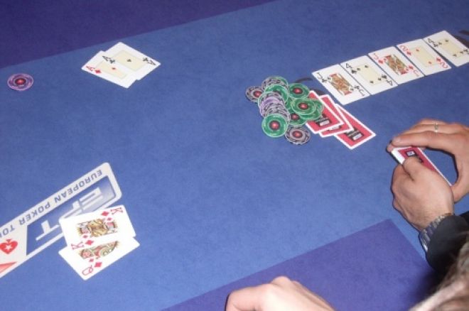 A Look at House Rules: The Order of Showdown 0001 A Look at House Rules: The Order of Showdown 0001