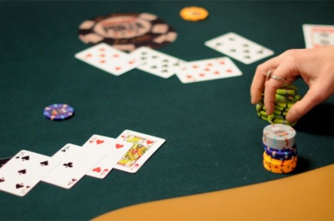 A Look at House Rules: Running Out of Cards 0001 A Look at House Rules: Running Out of Cards 0001