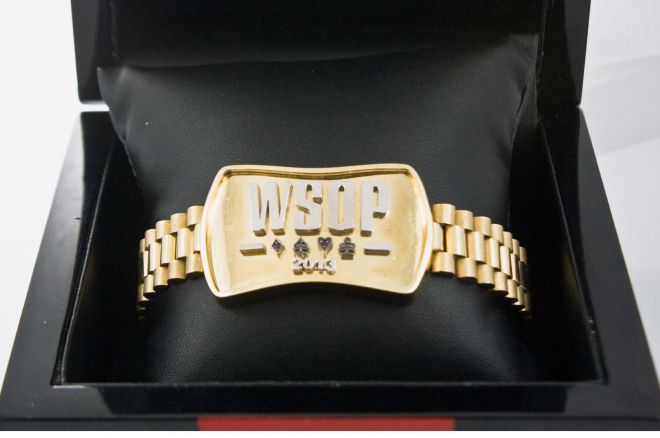 eBay aukcione pardavinėjama WSOP apyrankė 0001 eBay aukcione pardavinėjama WSOP apyrankė 0001