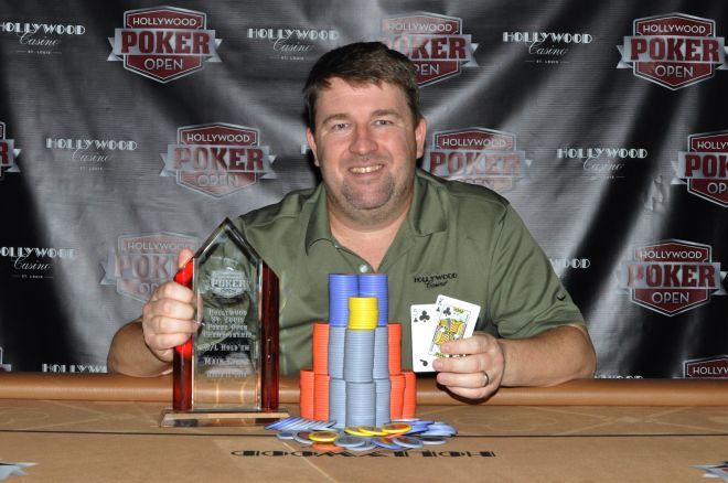 BlogNews Weekly: Life and Times of Chris Moneymaker 0001