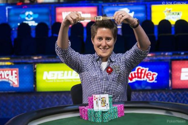 2014 WSOP: 세 번째 브레이슬릿을 차지한 최초의 여성 플레이어! 0001 2014 WSOP: 세 번째 브레이슬릿을 차지한 최초의 여성 플레이어! 0001
