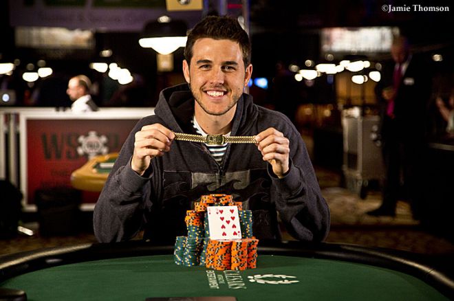 Jeff Smith wygrywa WSOP Event #9: $1,000 No-Limit Hold'em ($323,125)! 0001 Jeff Smith wygrywa WSOP Event #9: $1,000 No-Limit Hold'em ($323,125)! 0001