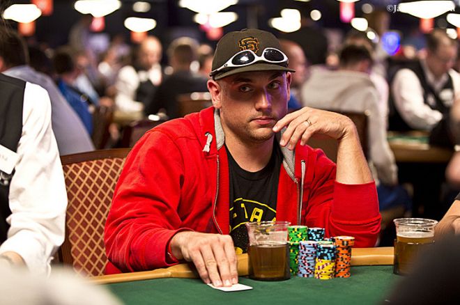 Trey Luxemburger Lidera Dia 1B do Main Event WSOP 2014 0001 Trey Luxemburger Lidera Dia 1B do Main Event WSOP 2014 0001