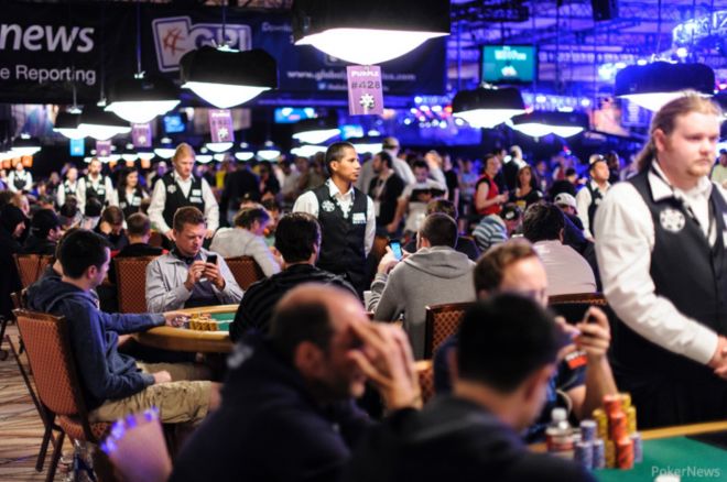 WSOP What to Watch For: 746 Return to Burst Main Event Bubble on Day 4 0001