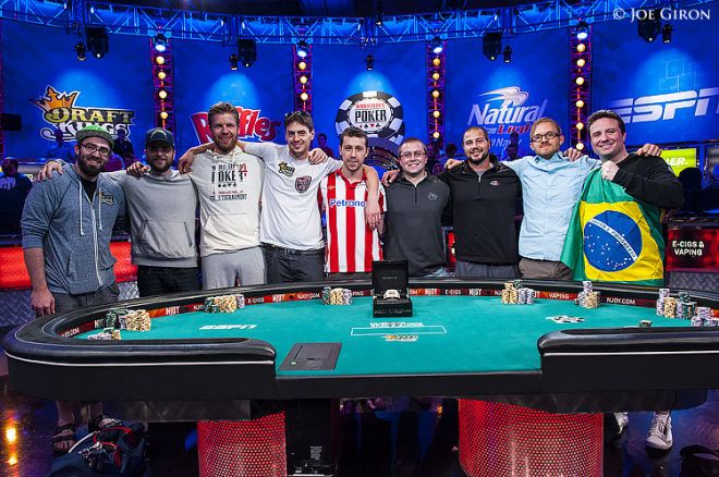 WSOP pagrindiniame turnyre paaiškėjo 9 finalininkai 0001 WSOP pagrindiniame turnyre paaiškėjo 9 finalininkai 0001