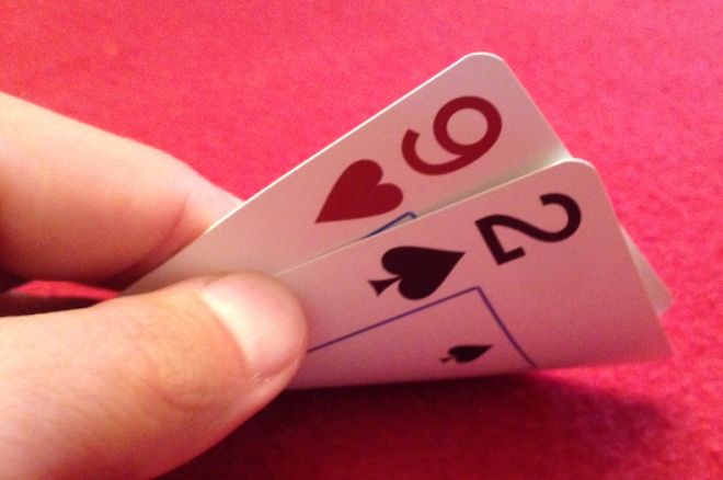 How to Earn Money With the Worst Hands in Poker