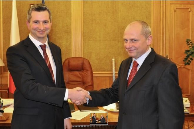 Minister finansów Mateusz Szczurek i wiceminister Jarosław Neneman, foto mf.gov.pl Minister finansów Mateusz Szczurek i wiceminister Jarosław Neneman, foto mf.gov.pl