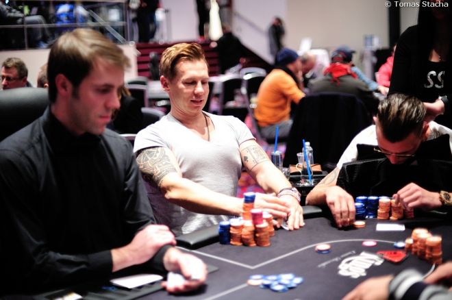 PokerNews Cup - Blaško v TOP 16, z FT pripravený Live stream 0001 PokerNews Cup - Blaško v TOP 16, z FT pripravený Live stream 0001