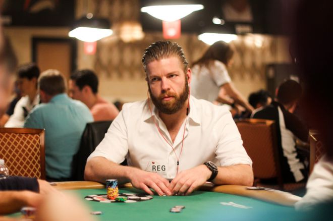 WSOP Main Event: Van Hoof sluit swingy dag af met ruim 90.000! WSOP Main Event: Van Hoof sluit swingy dag af met ruim 90.000!