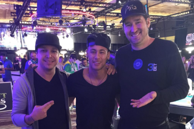 Soccer Star Neymar Stops By WSOP Main Event In Support of Brazil 0001