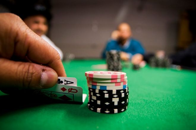 MicroGaming tinklas pasišovė kovoti su „trumpų stackų“ žaidimu 0001 MicroGaming tinklas pasišovė kovoti su „trumpų stackų“ žaidimu 0001
