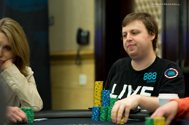 Pasaulio čempionas Joe McKeehenas nepervertina savo galimybių aukščiausioje pokerio... 0001 Pasaulio čempionas Joe McKeehenas nepervertina savo galimybių aukščiausioje pokerio... 0001