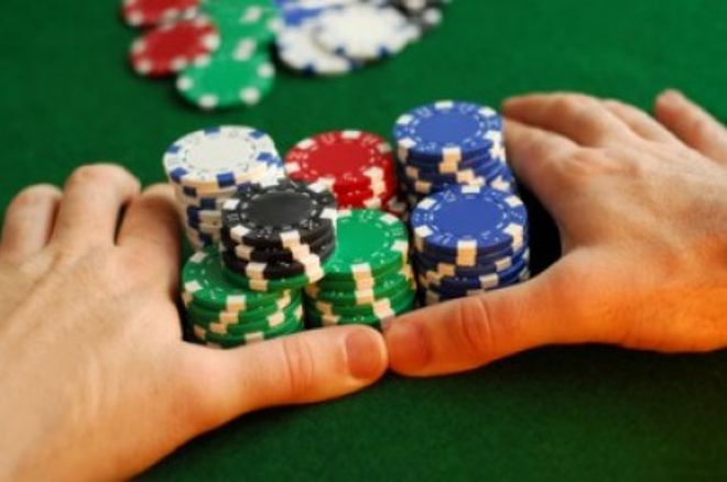 Jak mohou být efektivní velké overbet all-iny v turnajové hře? 0001 Jak mohou být efektivní velké overbet all-iny v turnajové hře? 0001