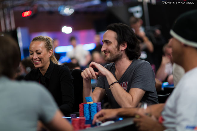 Reading Poker Tells Video: Smiling and Laughing from Non-Aggressors