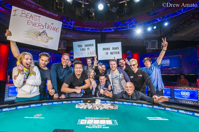 111,111 dolerių įpirkos „One Drop“: permainingoje kovoje triumfavo Dougas Polkas 0001 111,111 dolerių įpirkos „One Drop“: permainingoje kovoje triumfavo Dougas Polkas 0001