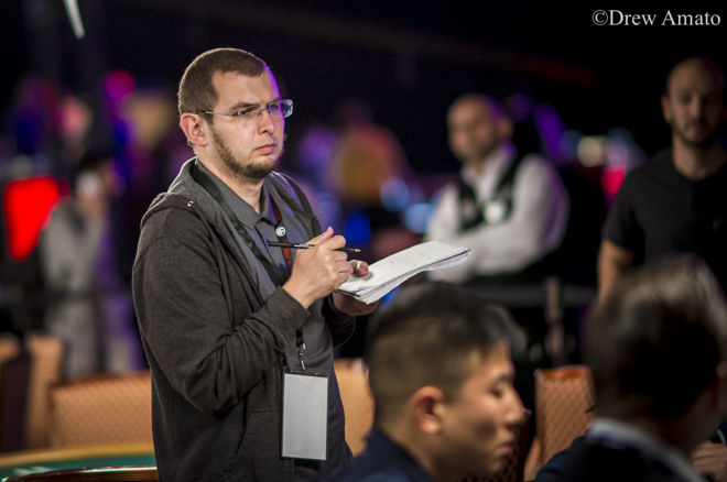 PN Blog: The Art of Live Reporting at Poker Tournaments 0001