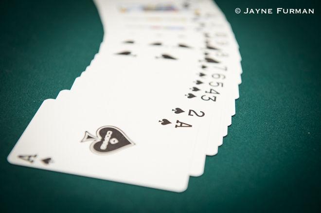 Should We Balance Our Play in Low-Stakes Live No-Limit Hold'em?