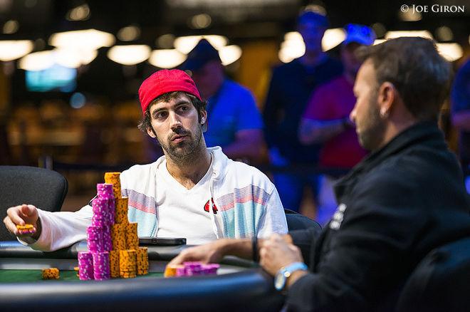 Roman Photo : Les meilleurs clichés de l'aventure Poker de Jason Mercier et Vanessa Selbst 0001