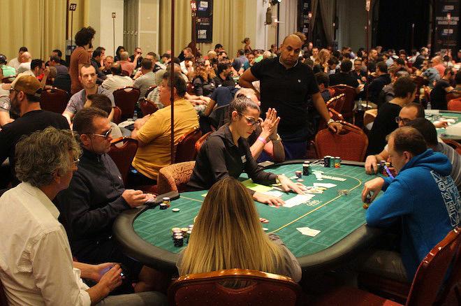 Implied Value in Live $1/$2 No-Limit Hold'em Games