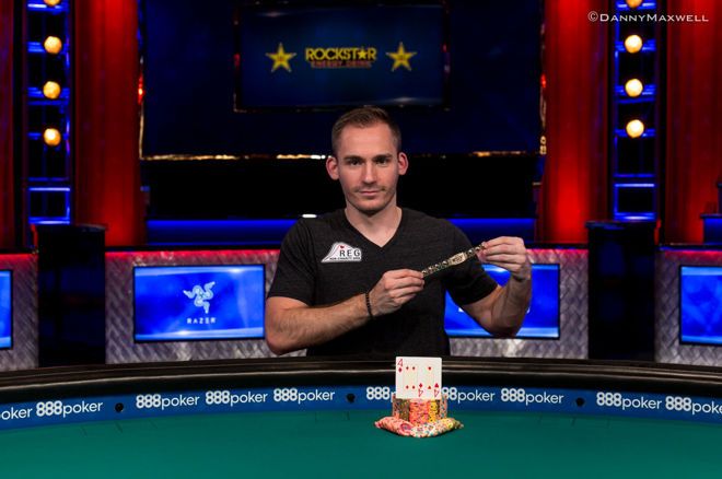 Dominavimas tęsiasi: Justino Bonomo rankose - WSOP trofėjus 0001 Dominavimas tęsiasi: Justino Bonomo rankose - WSOP trofėjus 0001