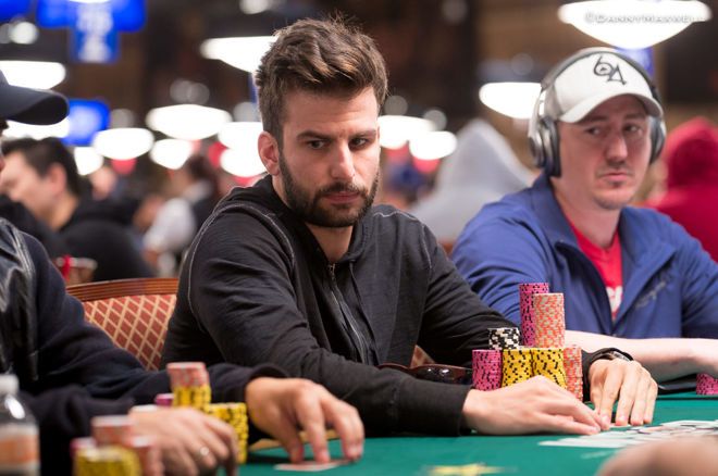 Στους 125 φιναλίστ του Event #68 $1,111 Little One for One Drop ο... 0001 Στους 125 φιναλίστ του Event #68 $1,111 Little One for One Drop ο... 0001