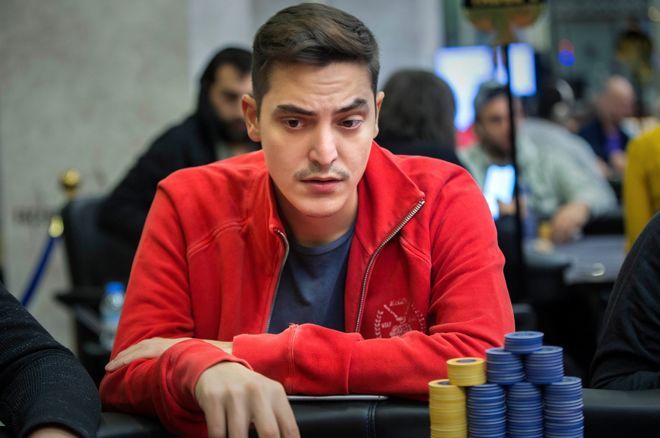 Τέσσερις Έλληνες στους 32 φιναλίστ του Merit Poker Cup $2.200... 0001 Τέσσερις Έλληνες στους 32 φιναλίστ του Merit Poker Cup $2.200... 0001