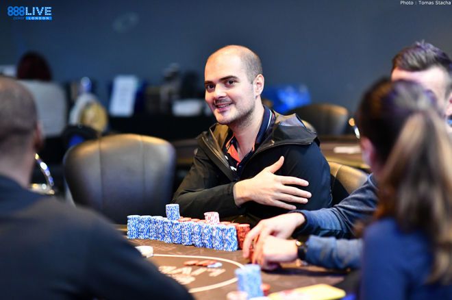 888poker LIVE London: Antoine Labat Builds Wall of Chips, 21 Remain