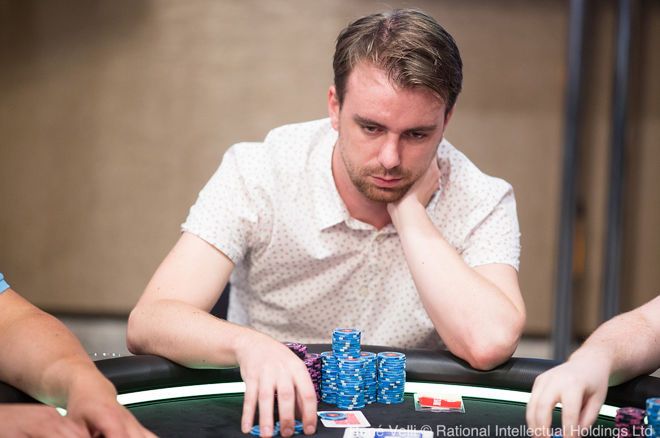 EPT Praag - Ruijs, Van Zadelhoff & Arends met mooie stacks verder in Main, Ad Schaap zesde in €2k High Roller EPT Praag - Ruijs, Van Zadelhoff & Arends met mooie stacks verder in Main, Ad Schaap zesde in €2k High Roller