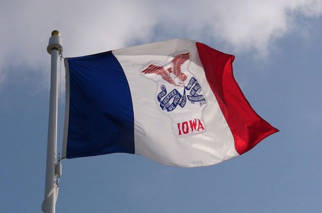 Iowa state flag