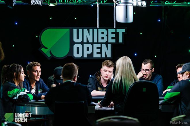 Unibet Open London is down to 19 players.