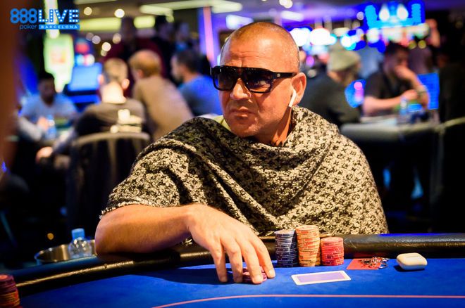 Luca Marchetti among the biggest stacks on Day 1b