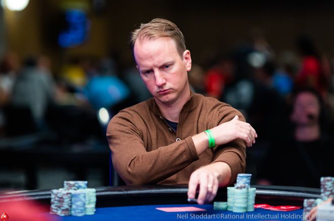 Simon Brandstrom finished Day 5 strong, heading to final day of EPT Main Event with chip lead.