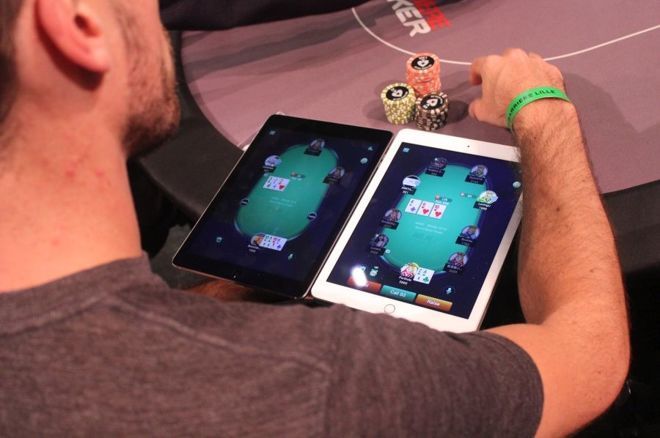 Online poker players have plenty to choose from this weekend.