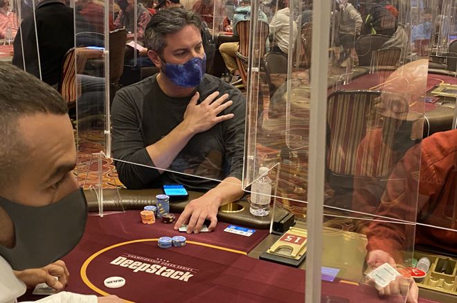 Akankah plexiglass tetap menjadi bagian normal dari live poker?