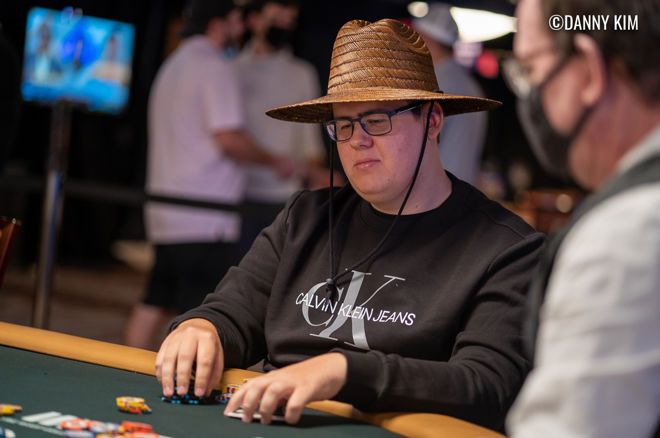 Poker klik tombol Henri Puustinen