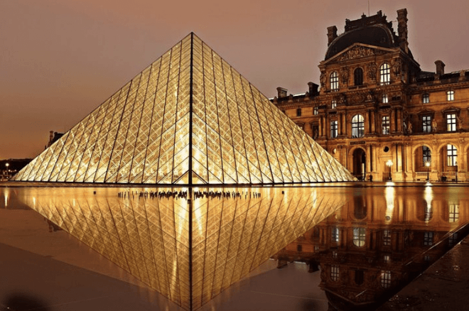 Louvres Paris