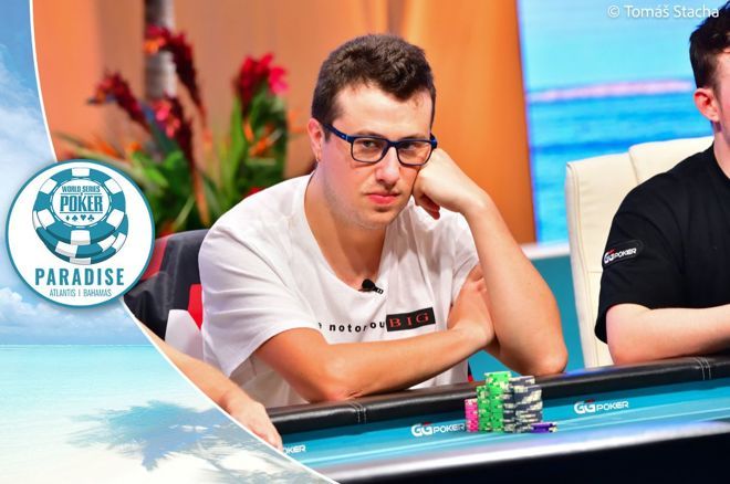 Gabriel Schroder está na FT do Main Event da WSOP Paradise