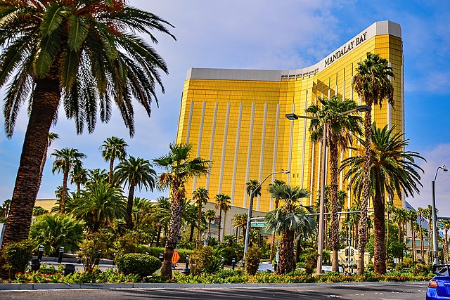 The BEST Mandalay Bay Resort and Casino Activities 2023 - FREE Cancellation