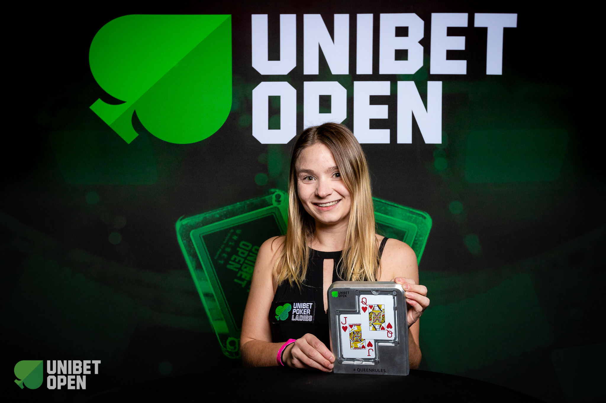 Queen Rules champion Emelie Svenningsson