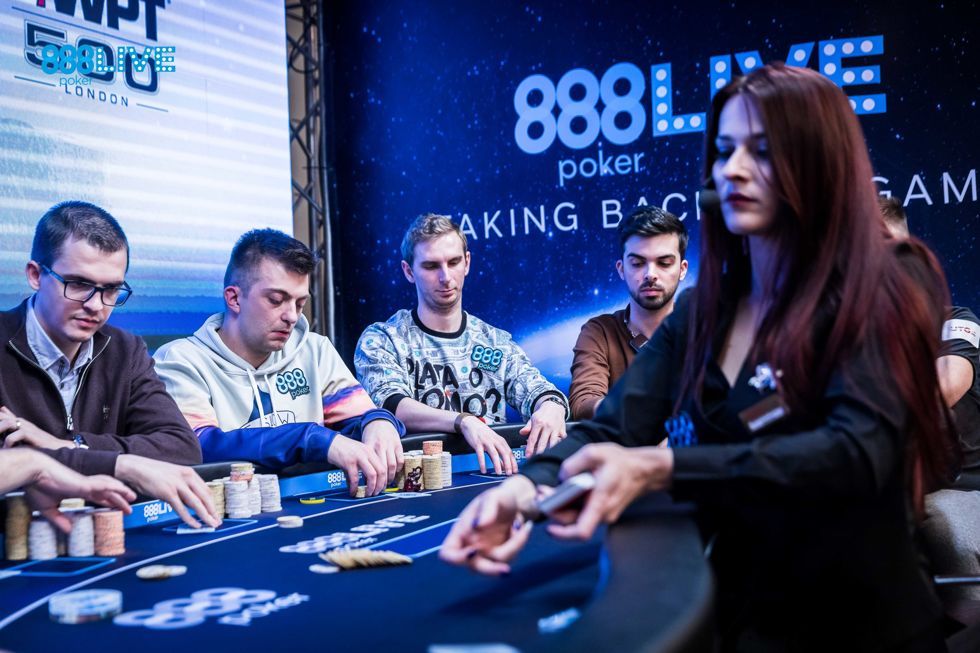 The 888poker qualifiers Sinisa Radovanovic and Krzysztof Chmielowski are 2nd and