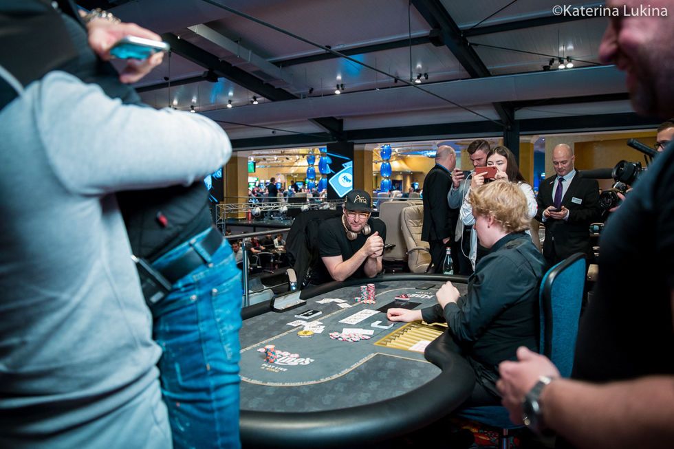 Phil Hellmuth Eliminated in 2nd Place