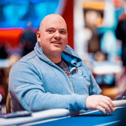 Local Pro Alleges Widespread Poker Cheating Ring in Las Vegas