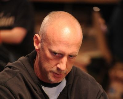 Lee Markholt