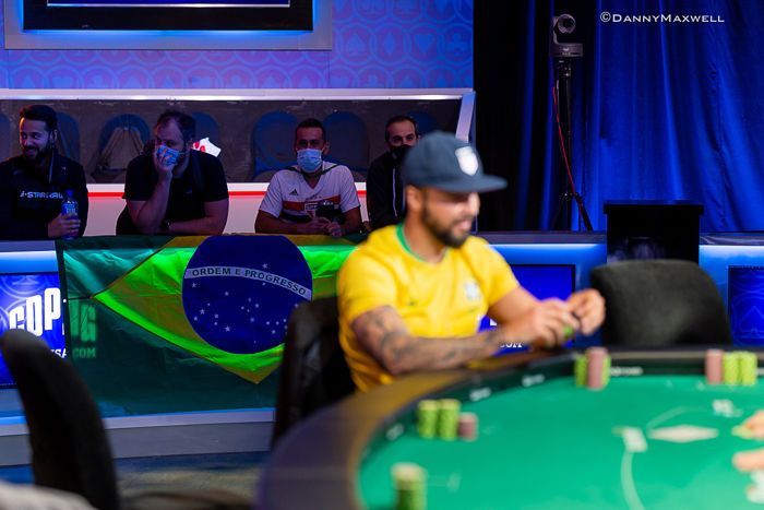 Poker Online: O Que Fazer E o Que Não Fazer - Brasil